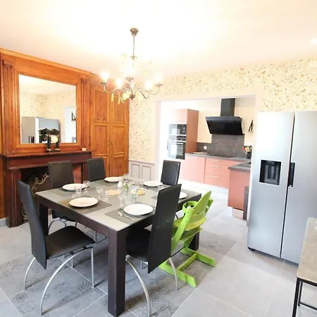 Maison De Charme Pres Des Volcans D'auvergne Avec Jardin, Terrasse, Cheminee, Ping-pong, Et Equipe. - Fr-1-742-557 度假居 Le Monteil (Cantal)